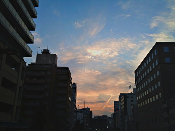 新富町の夕焼け空 HDR撮影