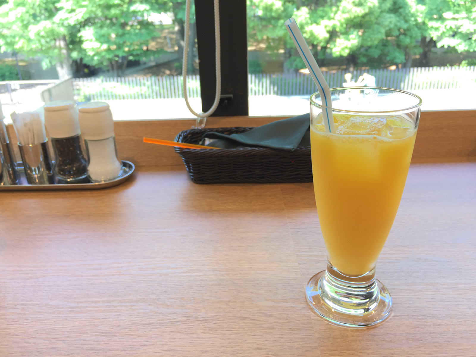 レストランMUSEオレンジジュース。